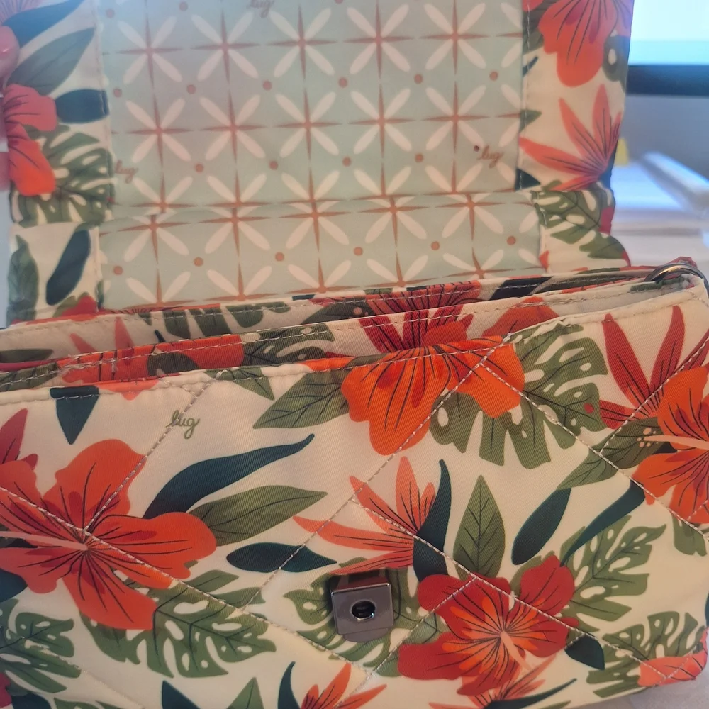 Lug Floral Crossbody Bag - Lush Luau - Picture 3 of 7